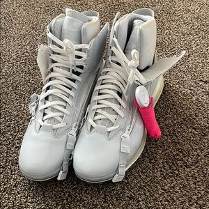 Nike men's White High-Top Sneakers